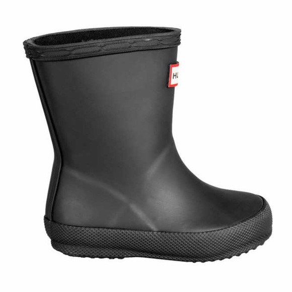 New in box kids Hunter Boots size 7/8 black matte color - Picture 2 of 6